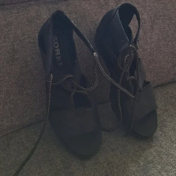 Wedge Sandals - Picture 3 of 5